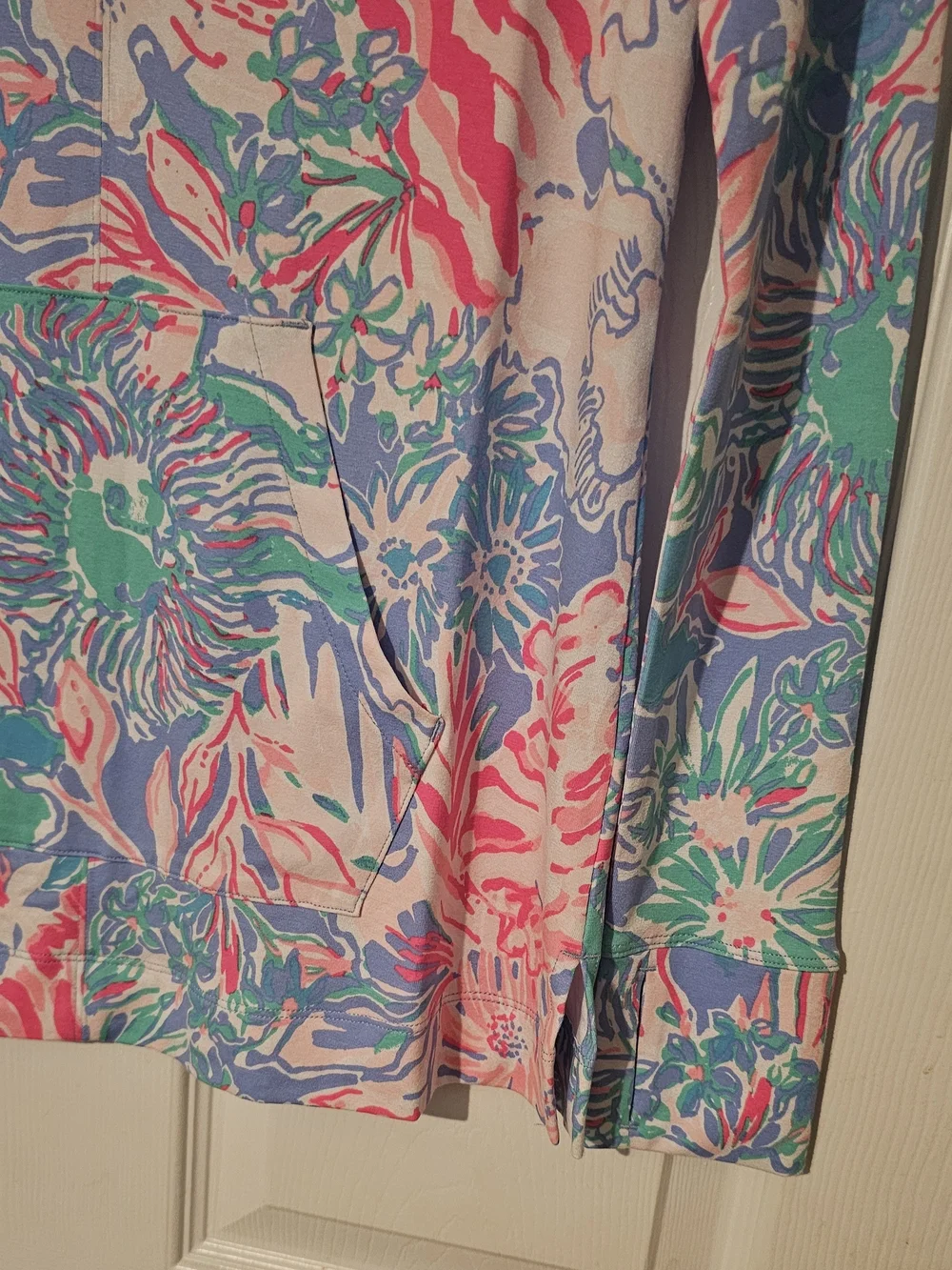 NWT Lilly Pulitzer SolSafe UPF 50+ Luxletic Cassi Popover BluePeri Viva La Lilly